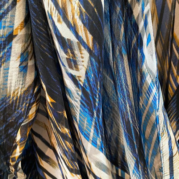 Bebe Multicolor Print Crossover Twist Front Top Size Medium - Picture 2 of 9